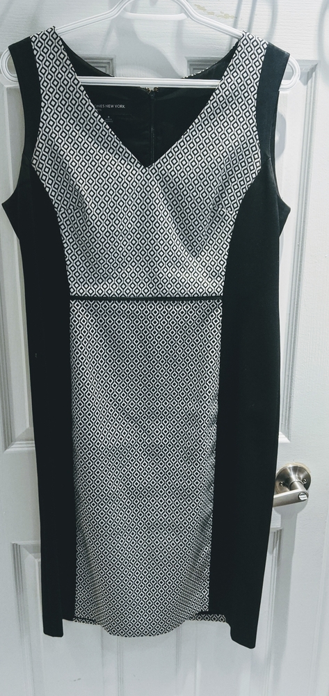 Jones New York- Work dress, leather detail sleeve